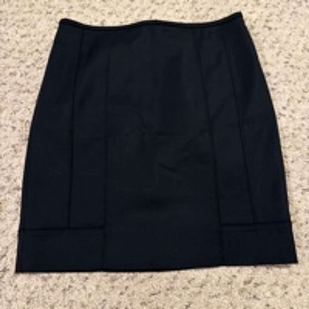 Women's White House Black Market Skirt Size 12 Navy